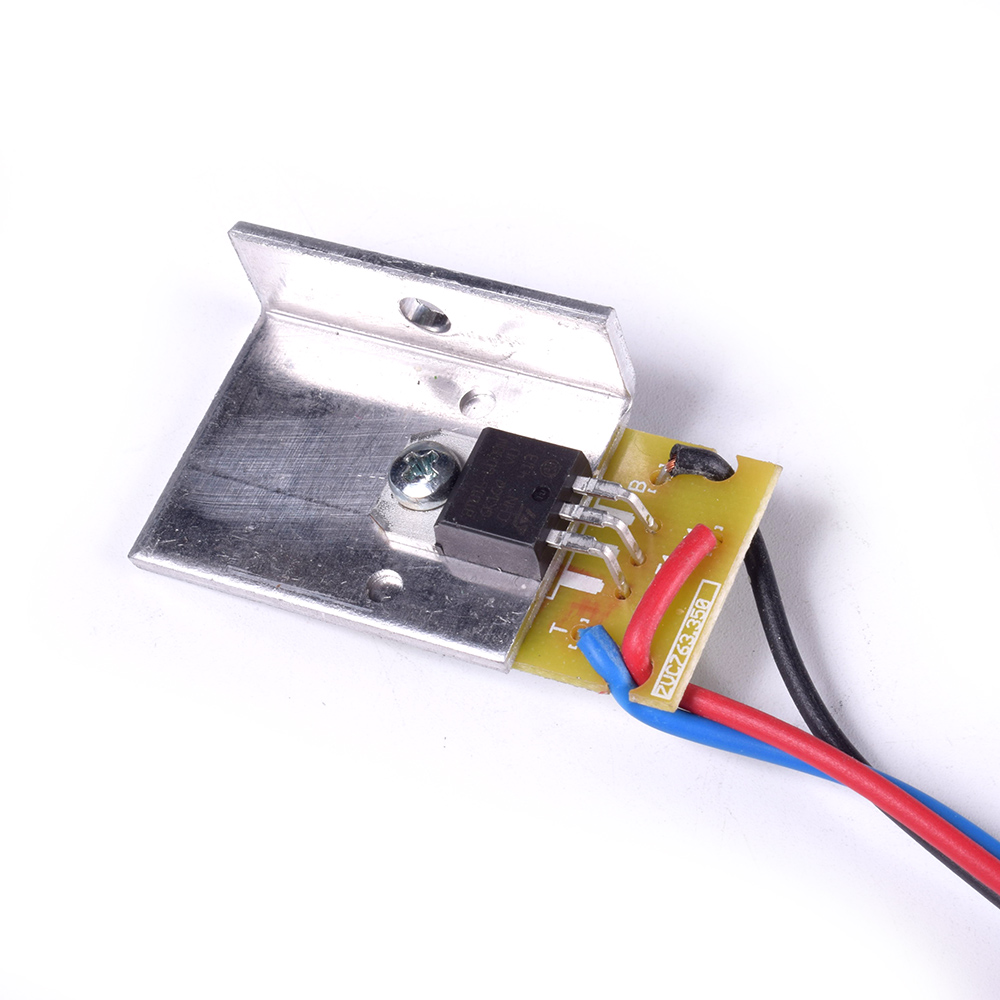 картинка Триак пылесоса в Сервисном центре «Близнецов»