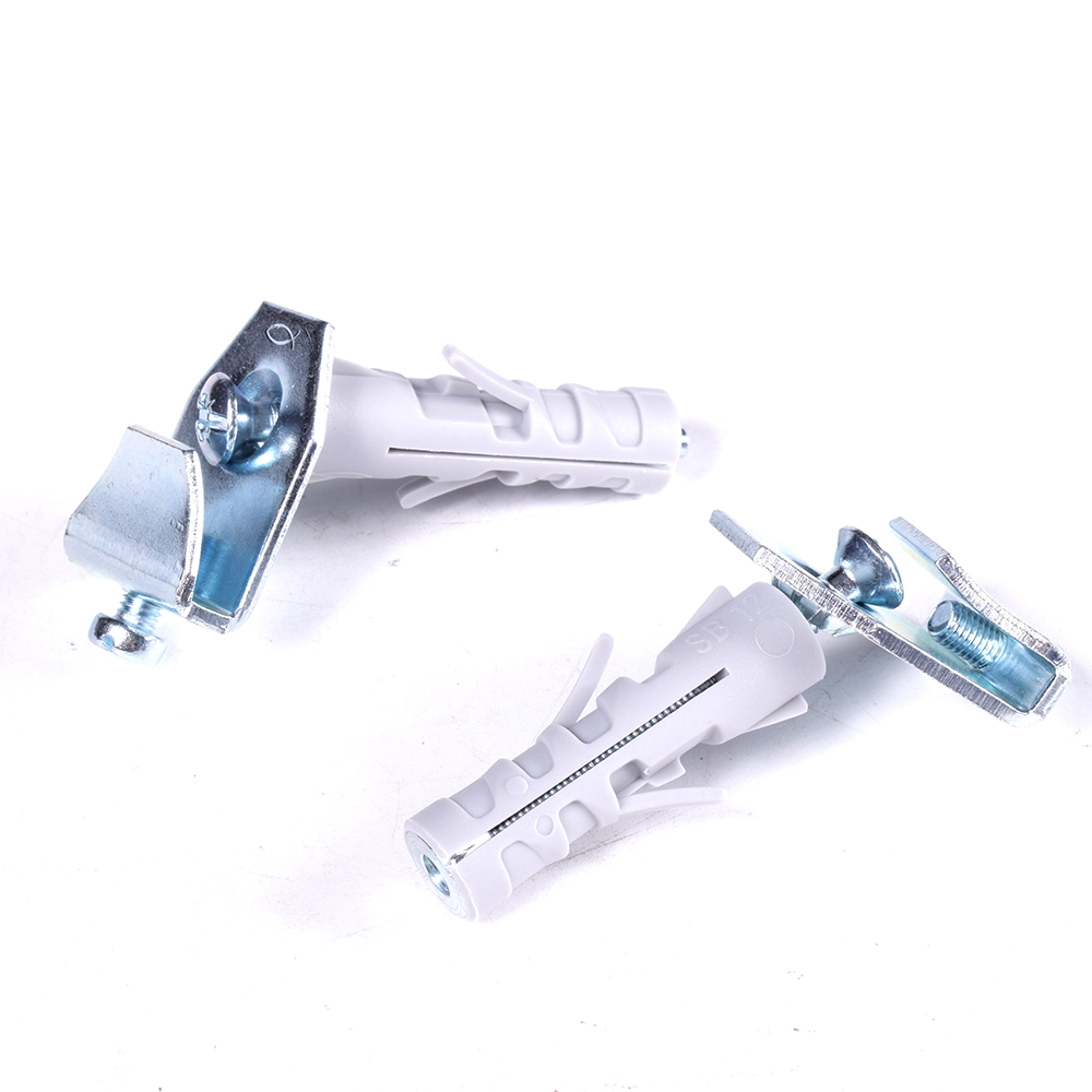 картинка Крепеж вытяжки в Сервисном центре «Близнецов»