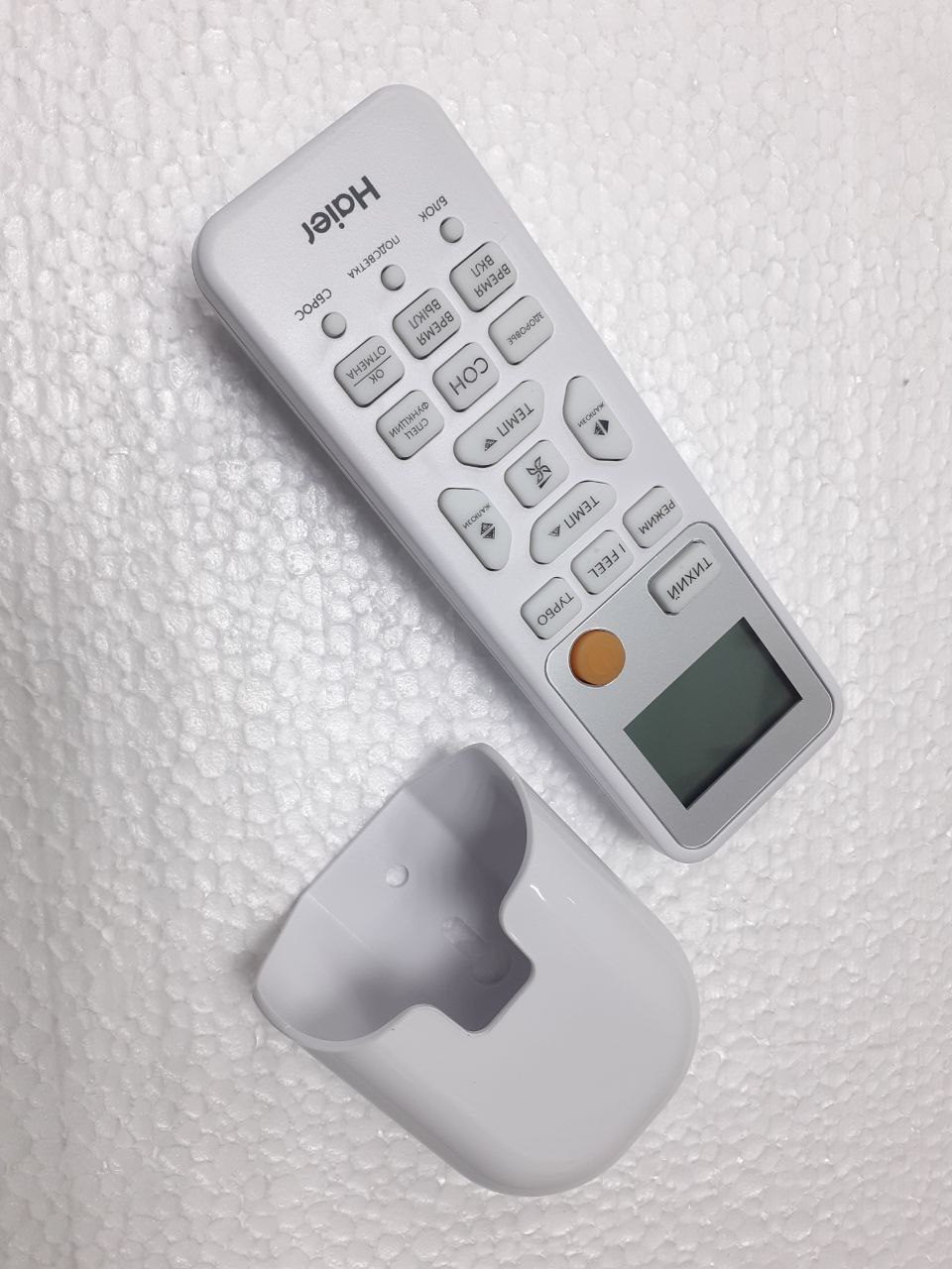 картинка Пульт кондиционера в Сервисном центре «Близнецов»