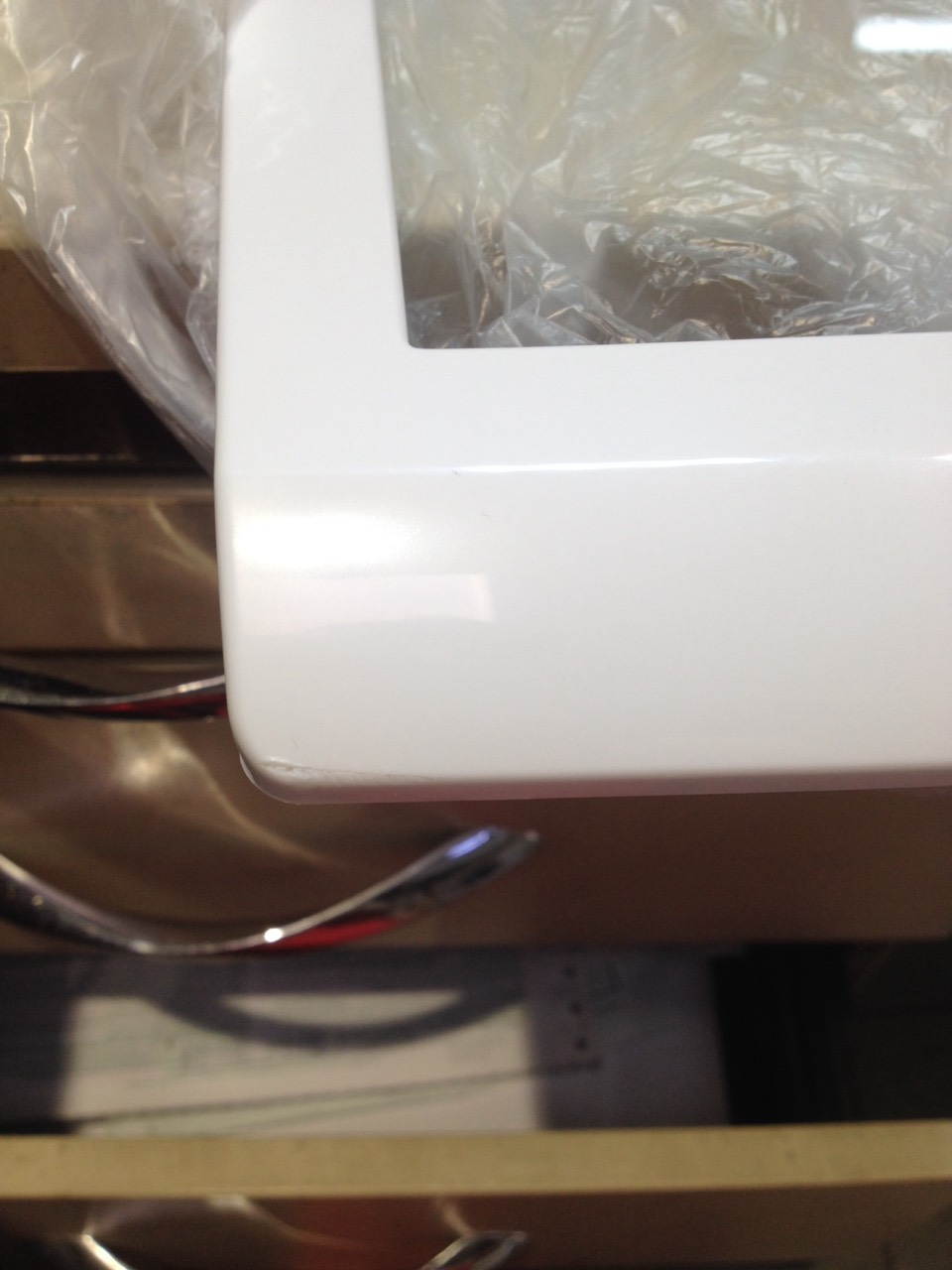 картинка Полка холодильника в Сервисном центре «Близнецов»