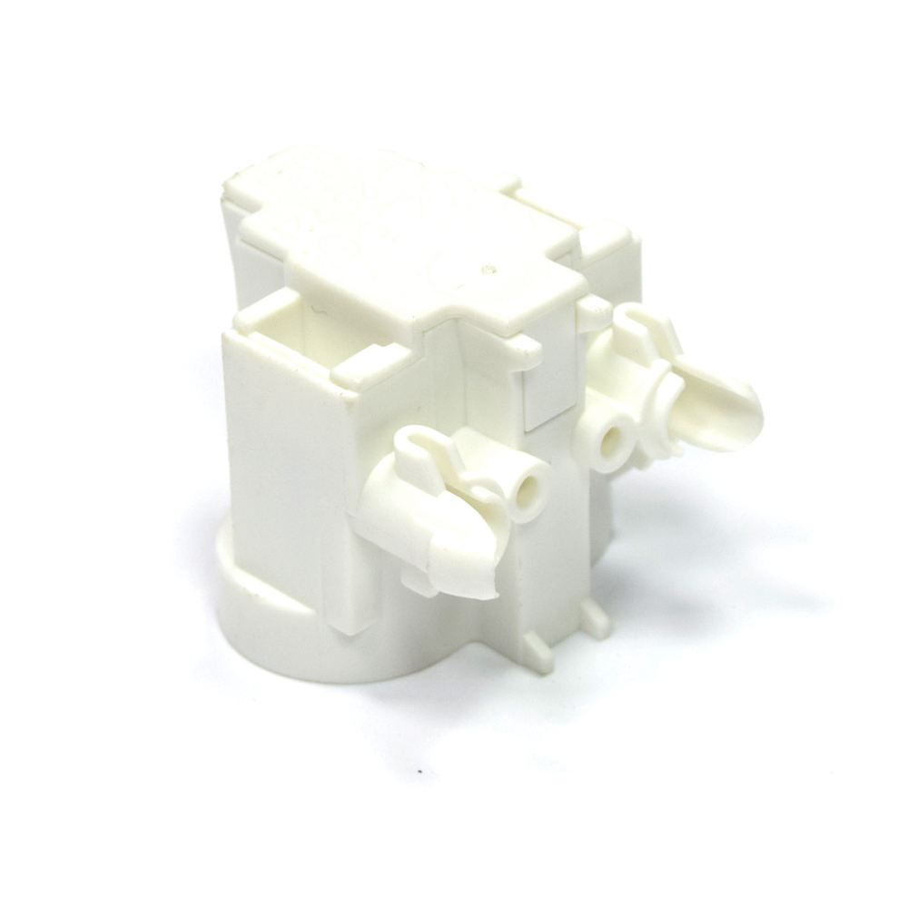 картинка Крепеж вытяжки в Сервисном центре «Близнецов»