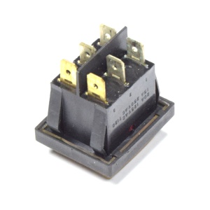 картинка Выключатель двухклавишный водонагревателя в Сервисном центре «Близнецов»